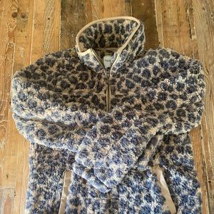 Abercrombie super soft warm fleece XS